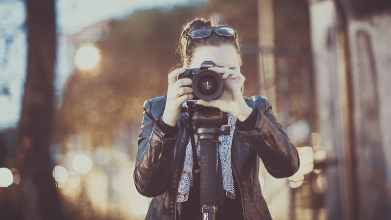 Intimate Captures